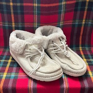 Hey Dude Men’s Moccasins in Soft Beige